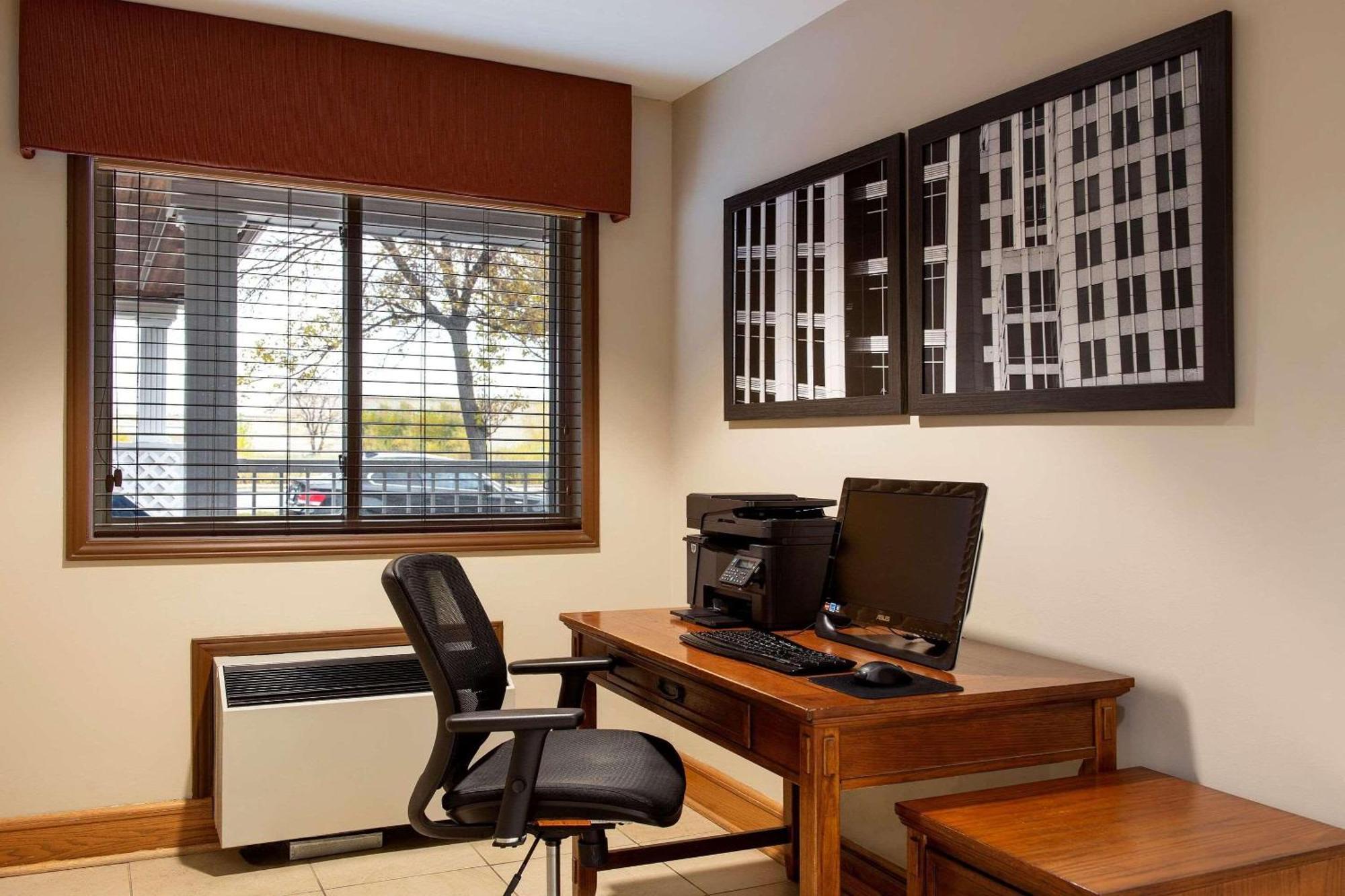 Country Inn & Suites By Radisson, Winnipeg, Mb Εξωτερικό φωτογραφία