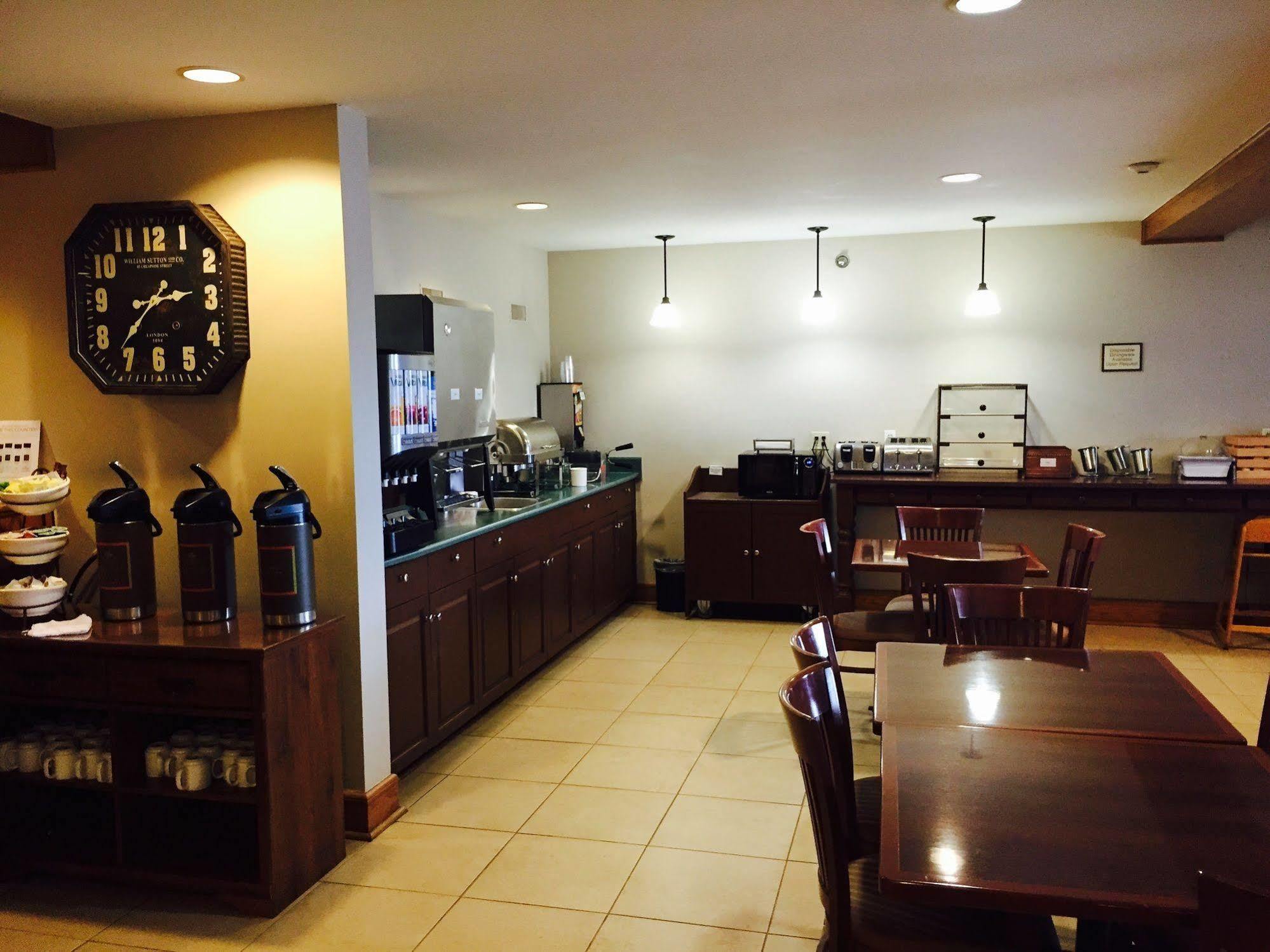 Country Inn & Suites By Radisson, Winnipeg, Mb Εξωτερικό φωτογραφία